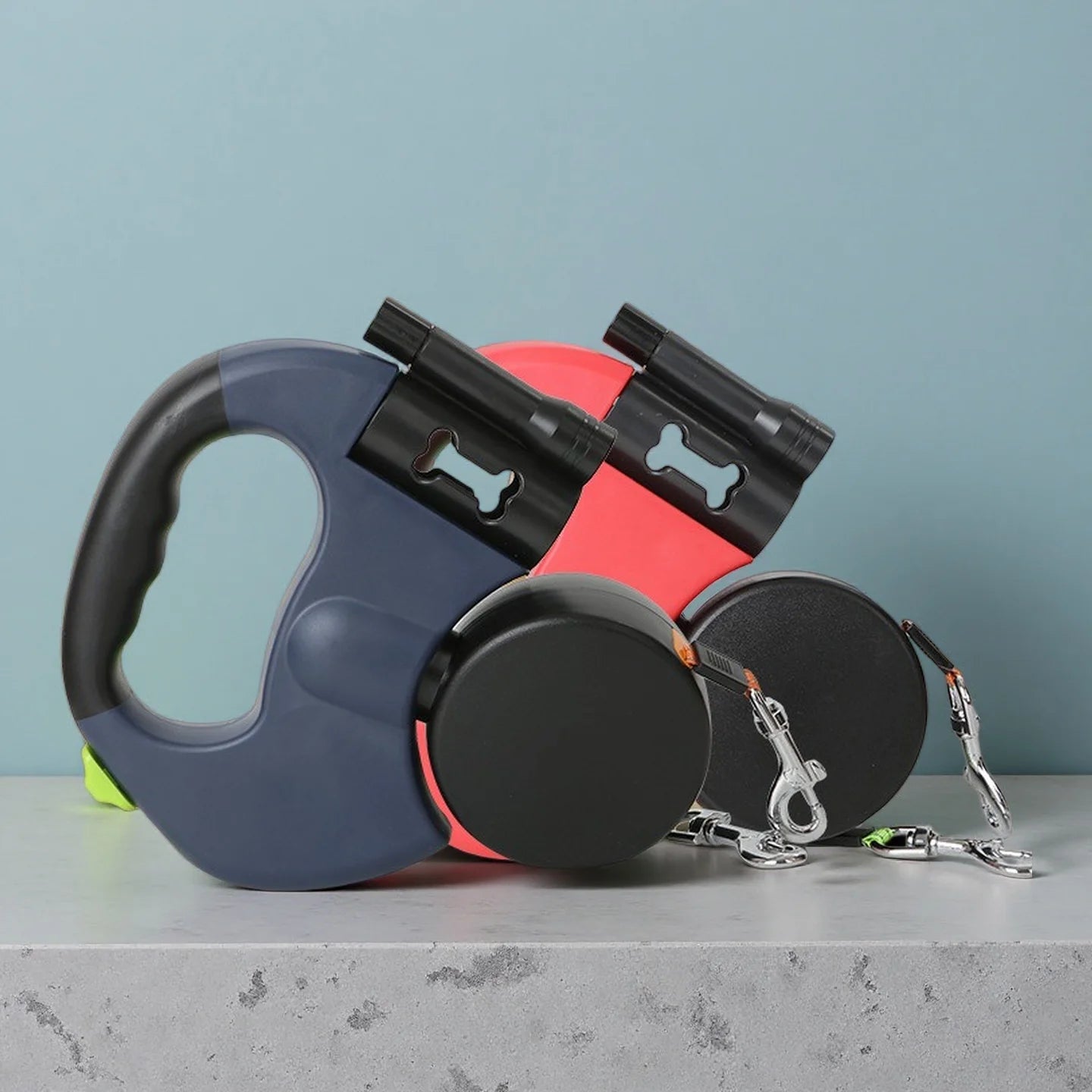 Dual Retractable LED Dog Leash